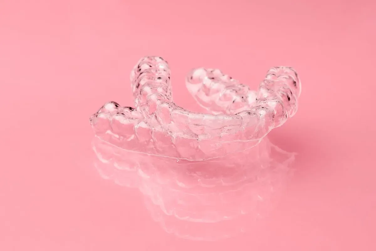 Invisalign 101: How Clear Aligners Straighten Teeth